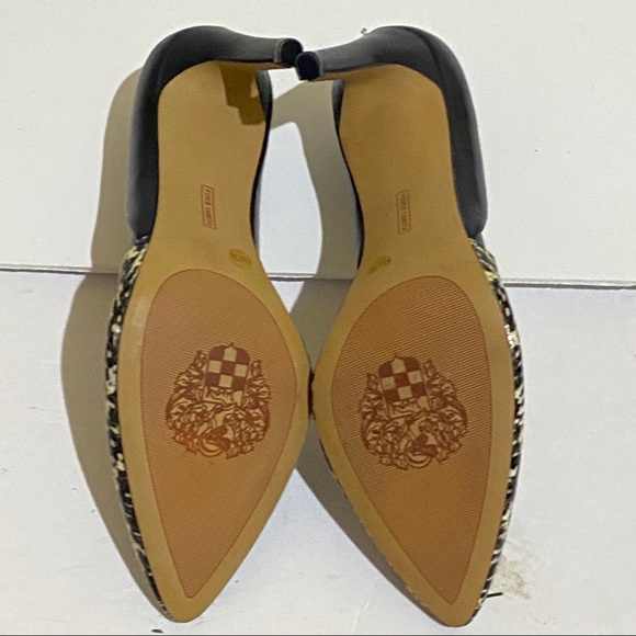 Vince Camuto Snake Print Heel Black Cream 8 Sexy - Picture 3 of 9